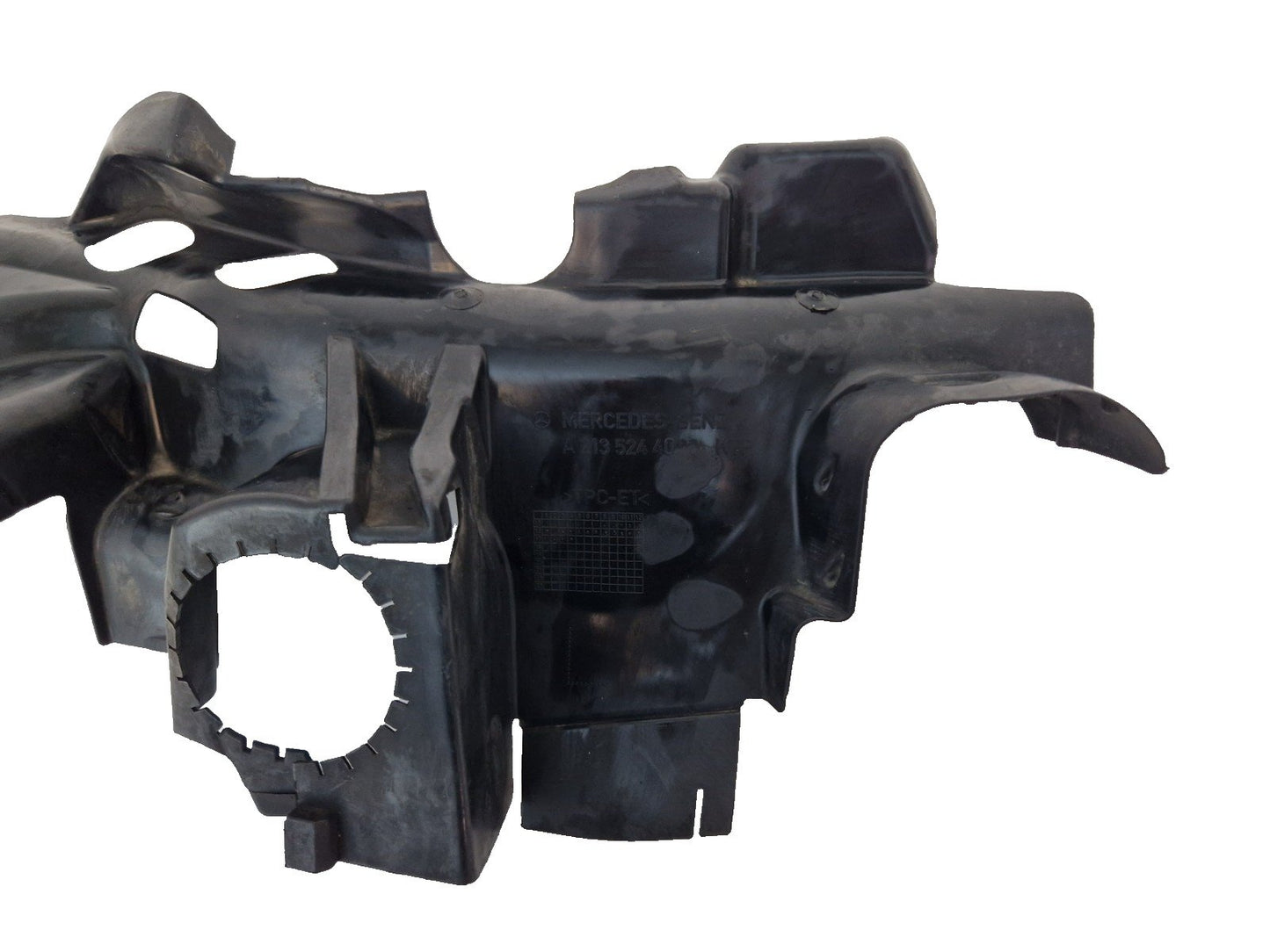 19-21 MERCEDES BENZ A200 W177 GENUINE LEFT CENTER NOISE CAPSULE A2135244000