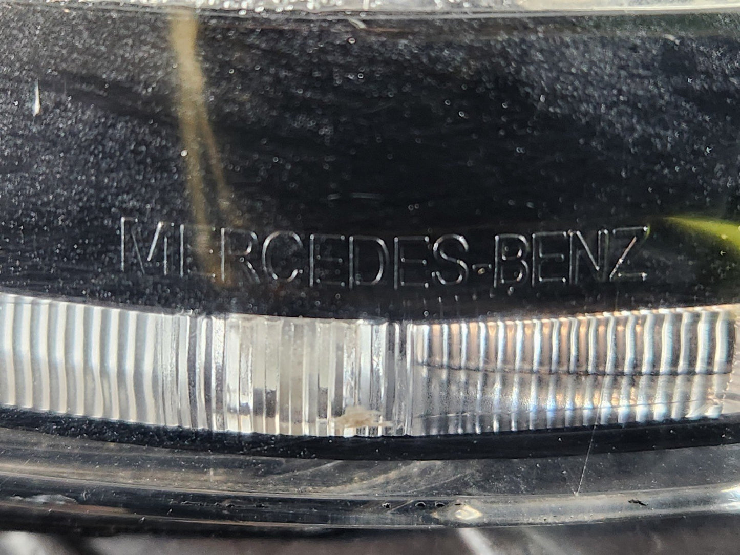MERCEDES BENZ B CLASS W247 LEFT N/S WING MIRROR TURN SIGNAL LIGHT A0999064701