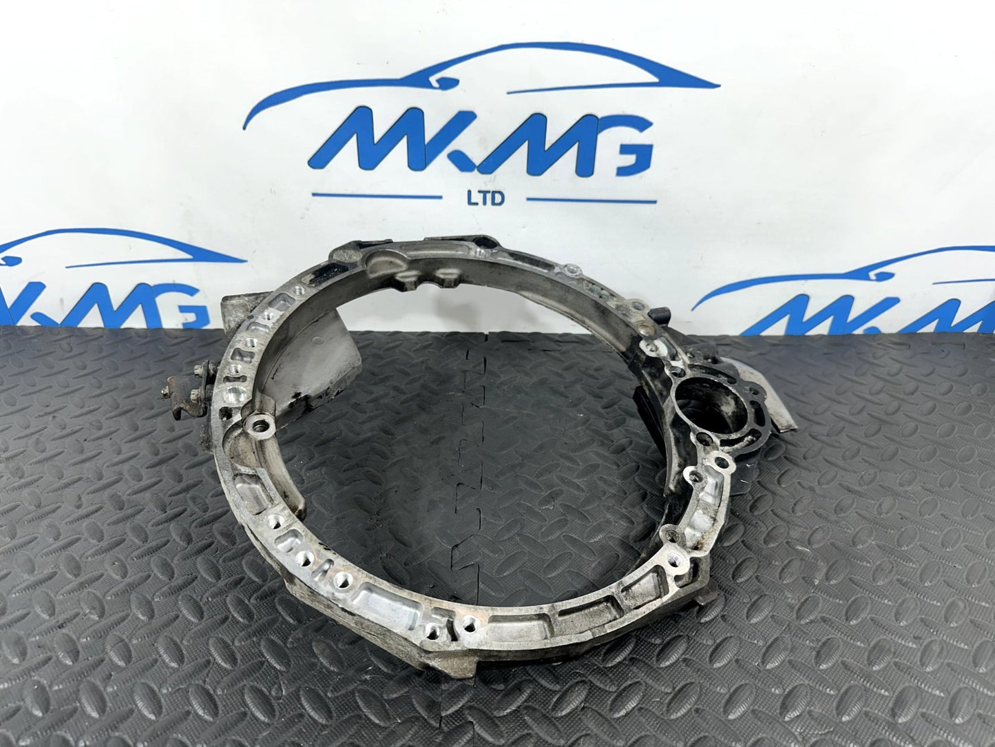 12-18 MERCEDES A W176 1.5CDI OM607 GEARBOX HOUSING SPACER PLATE A6070108000