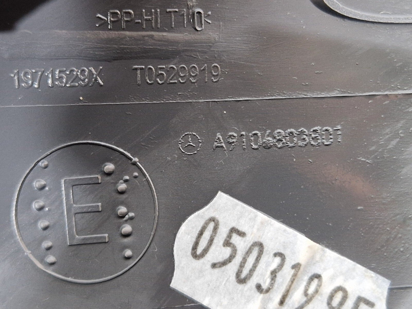 18-ON MERCEDES BENZ SPRINTER W907 COVER INSTRUMENT PANEL A9106803801