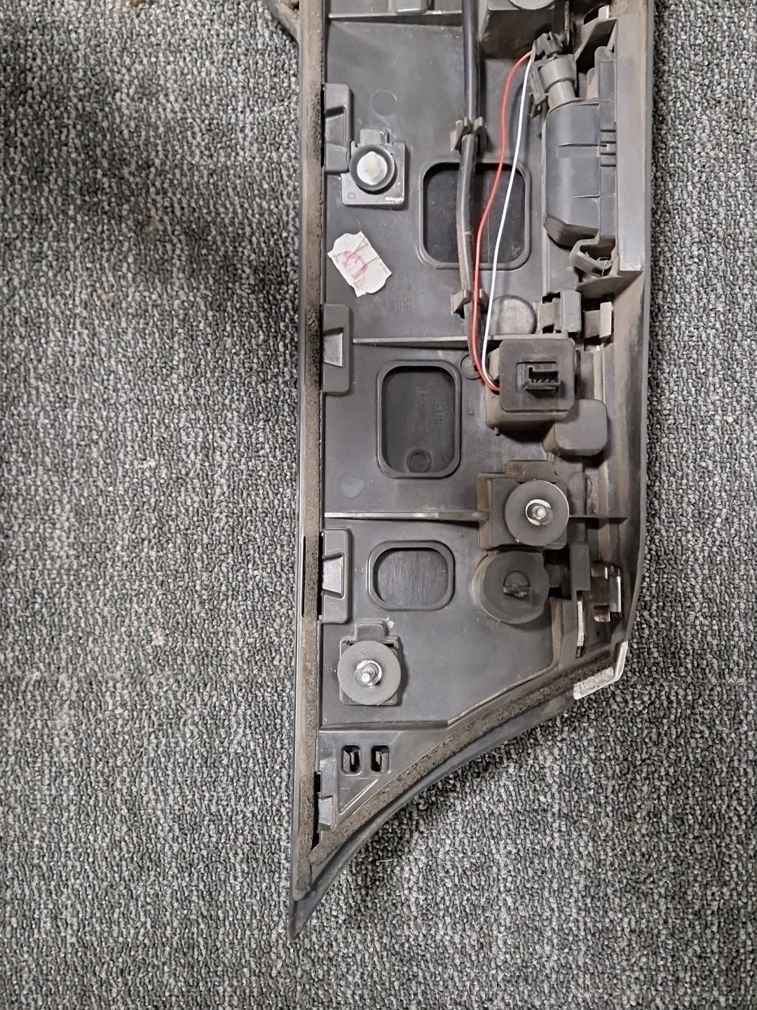 Vauxhall Meriva MK2 (B) (4470) MPV Genuine Boot Tailgate Release Switch Strip