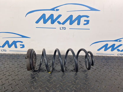 18-ON MERCEDES BENZ A CLASS W177 REAR LEFT SIDE SUSPENSION COIL SPRING X1