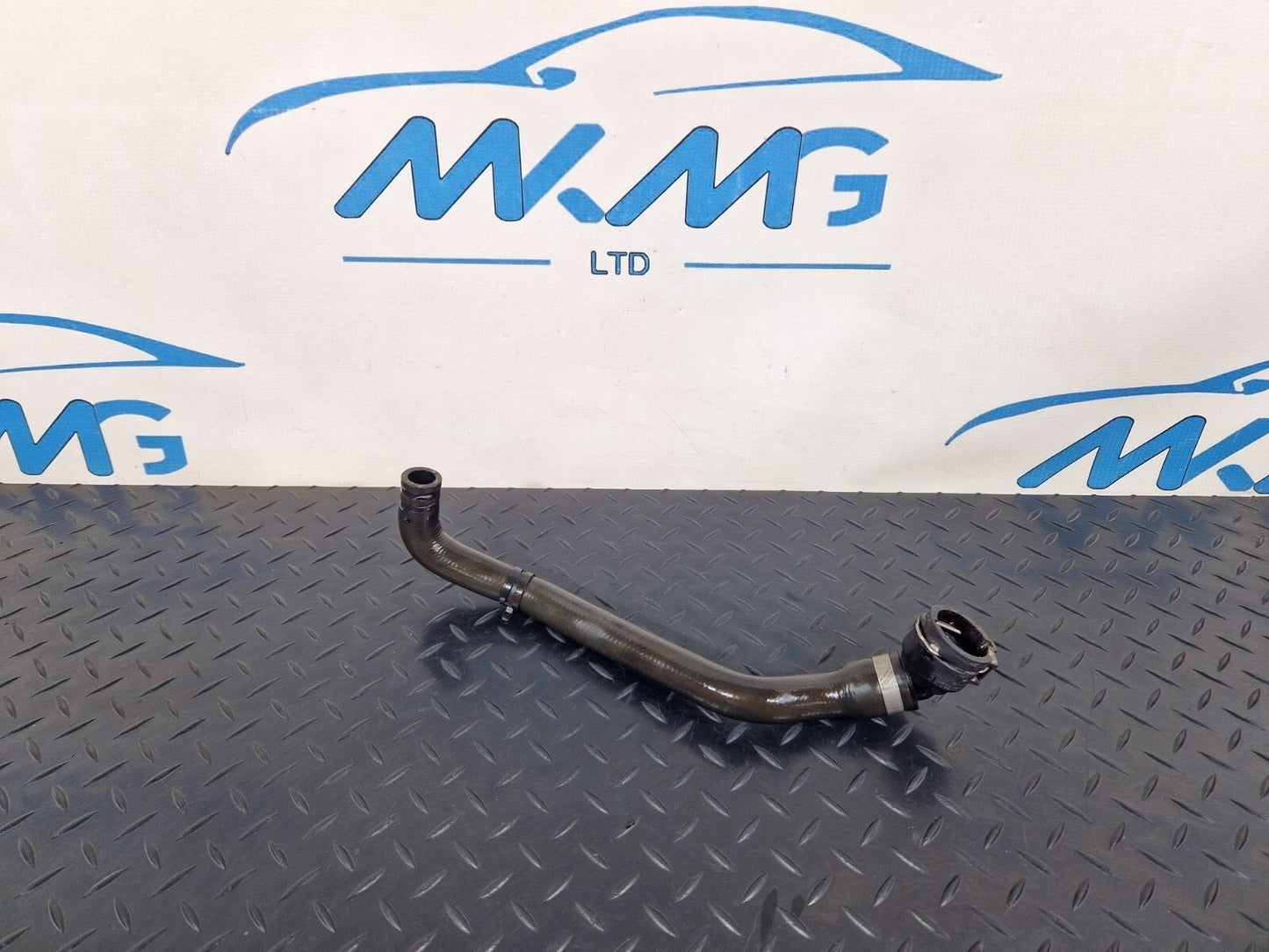 10-18 AUDI A7 4G S-LINE OEM RIGHT ENGINE COOLANT HOSE 4G0122449D