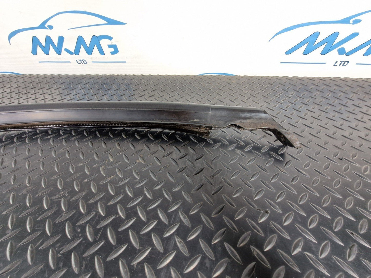 14-23 MERCEDES VITO W447 GENUINE RUBBER SEAL REAR DOOR BLACK A44717583