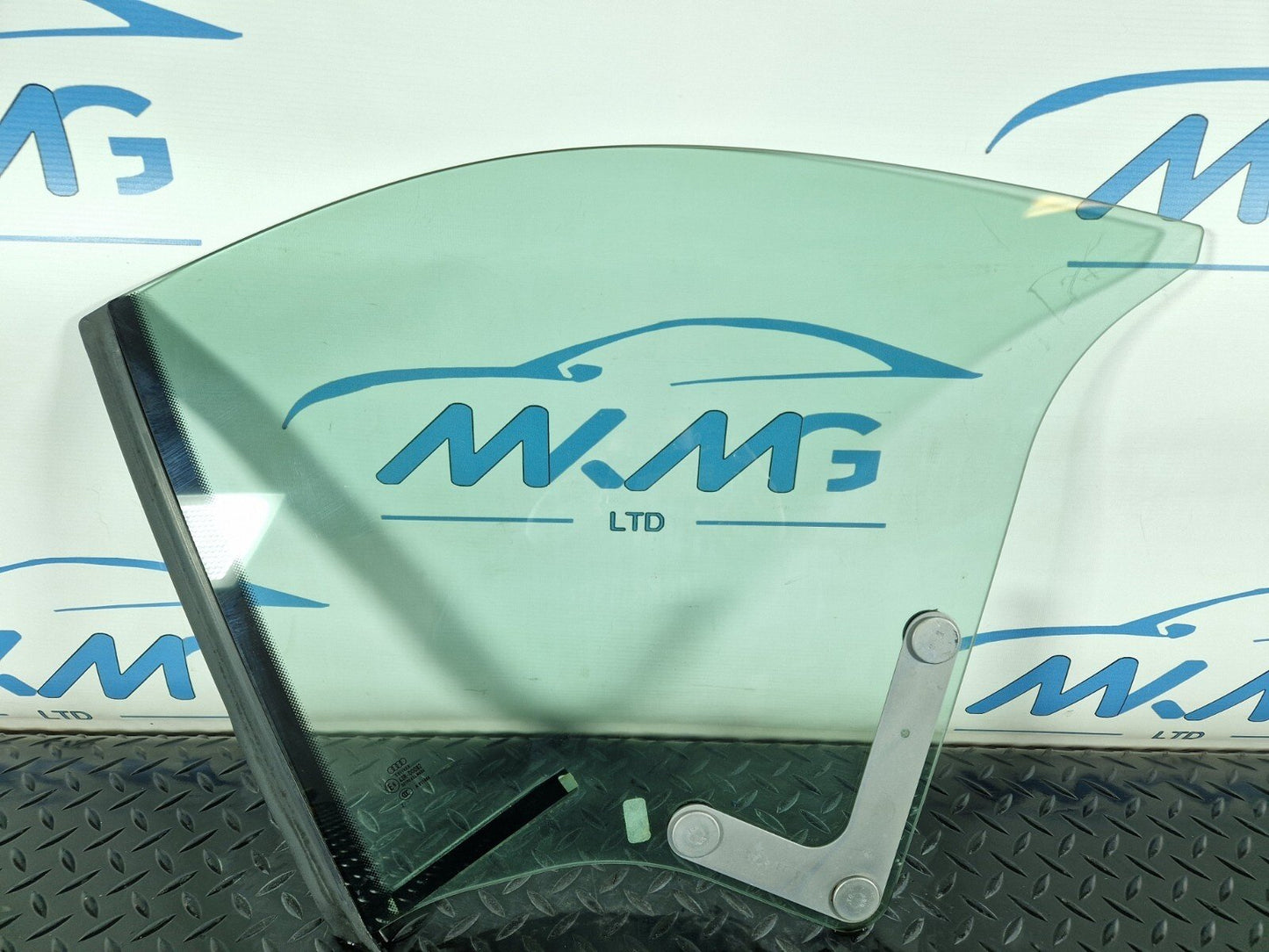 12-17 AUDI S5 CONVERTIBLE REAR LEFT SIDE WINDOW GLASS 43R-00082 8P7845457