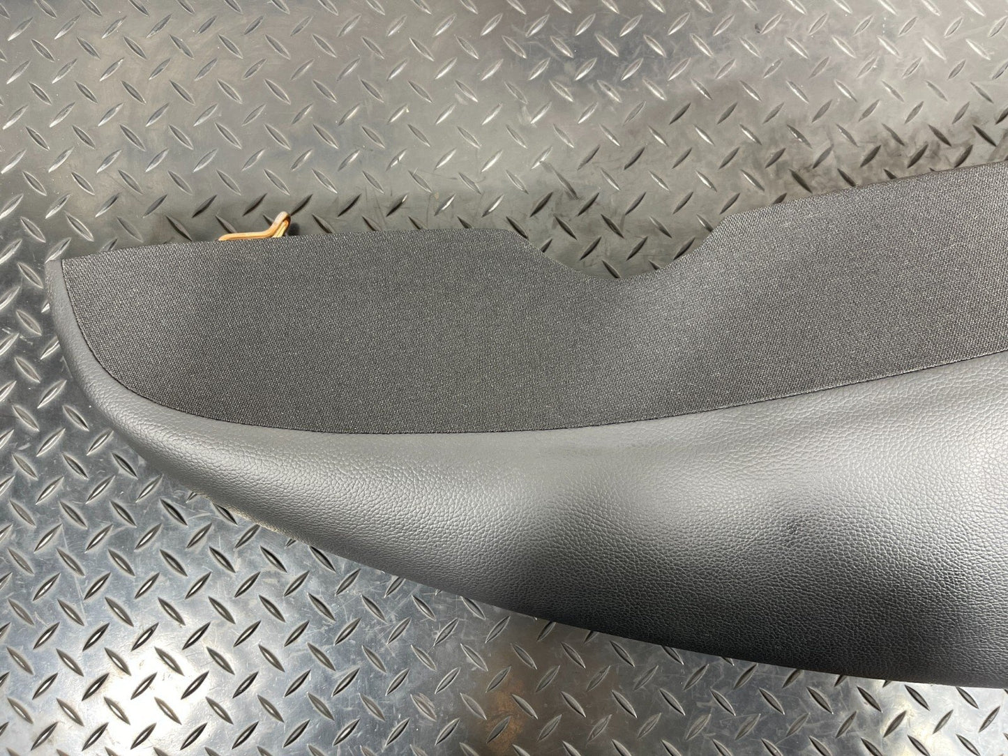 14-21 MERCEDES BENZ W205 GENUINE REAR DRIVER SIDE BLACK LEATHER SEAT BOLSTER
