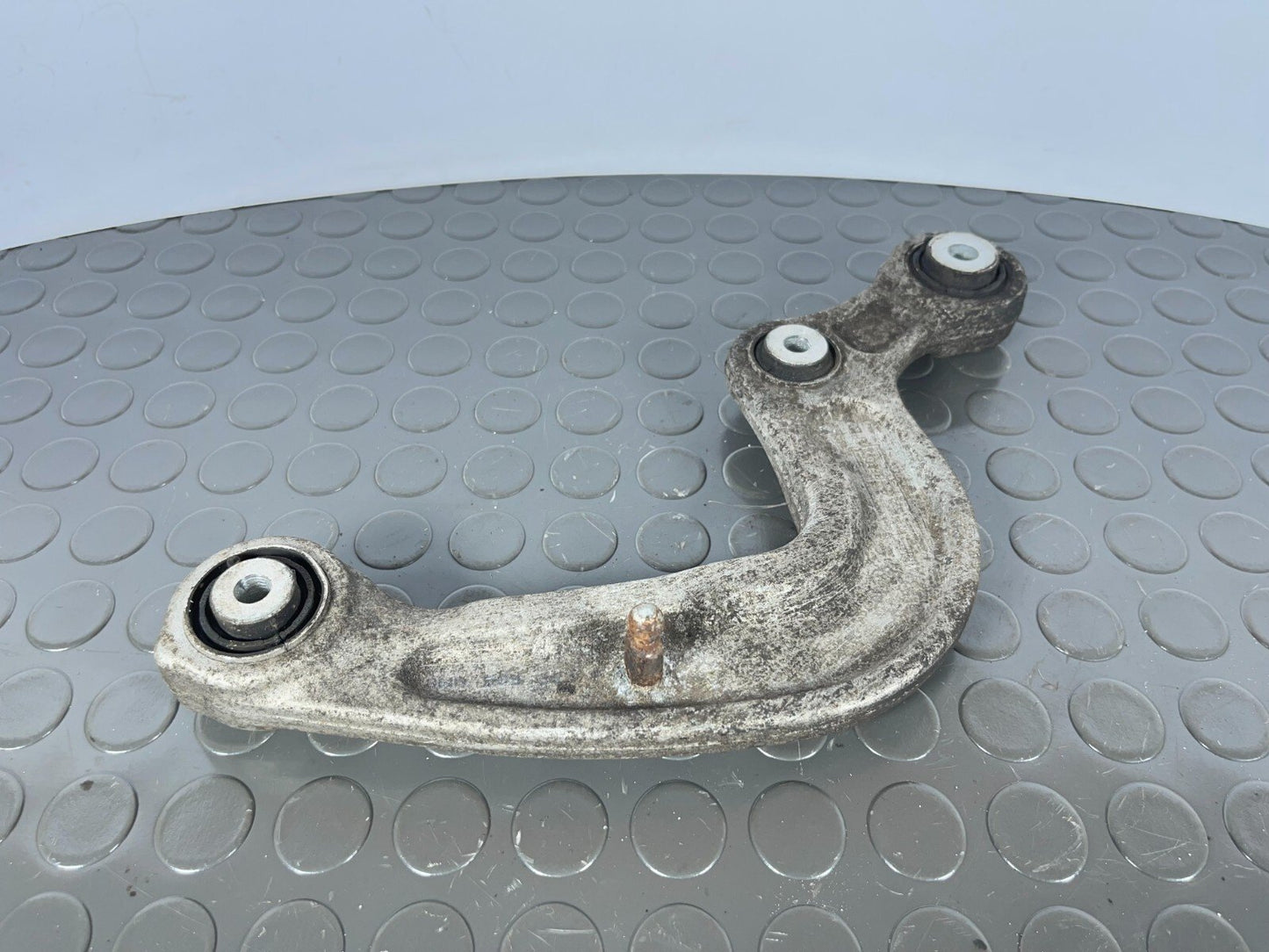 GENUINE AUDI A4 B9 A5 S5 F5 REAR LEFT OR RIGHT CONTROL ARM 8W0505361E