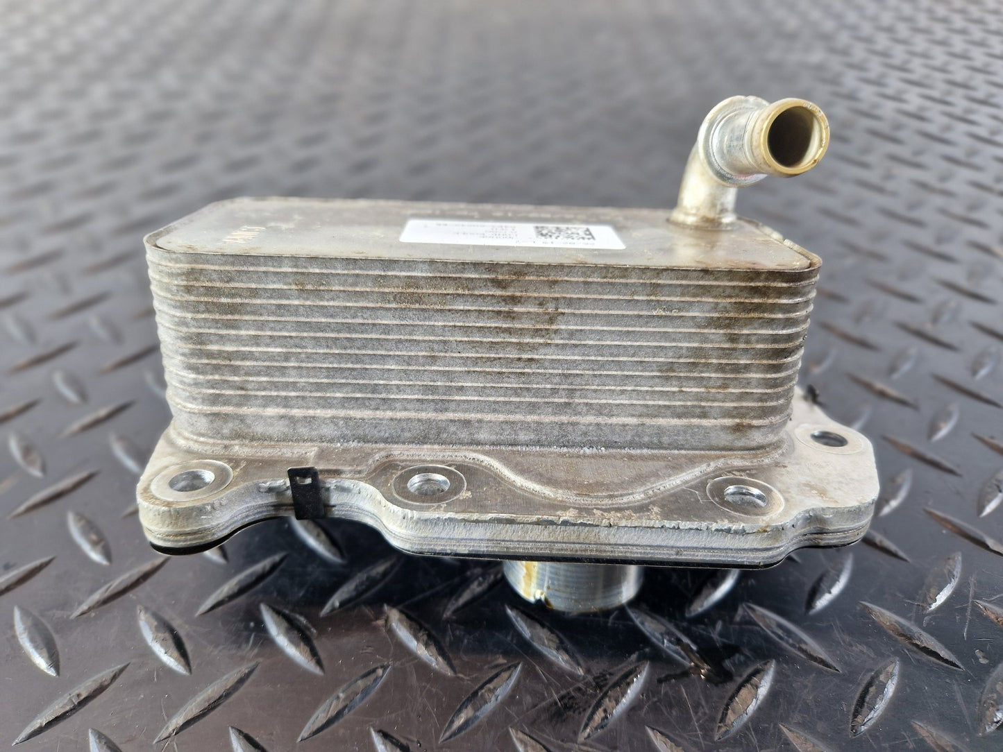 Land Rover Range Rover Evoque L551 Engine Oil Cooler G4D36A642BB