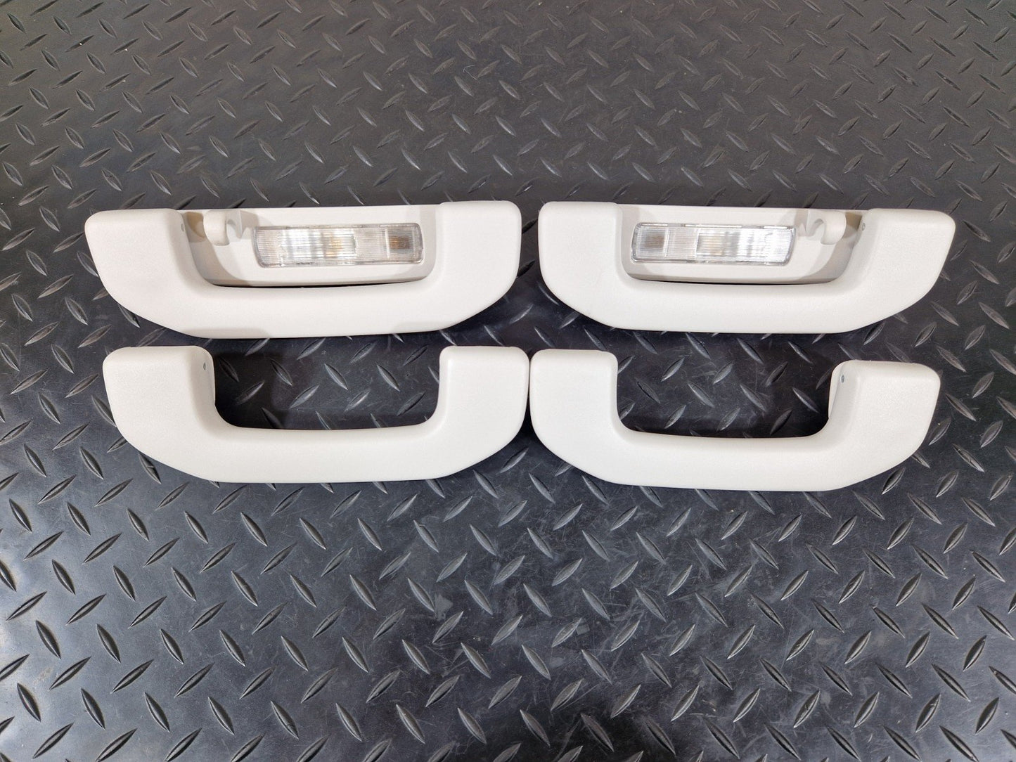 12-18 MERCEDES BENZ B-CLASS W246 GRAB HANDLE SET A0998150100