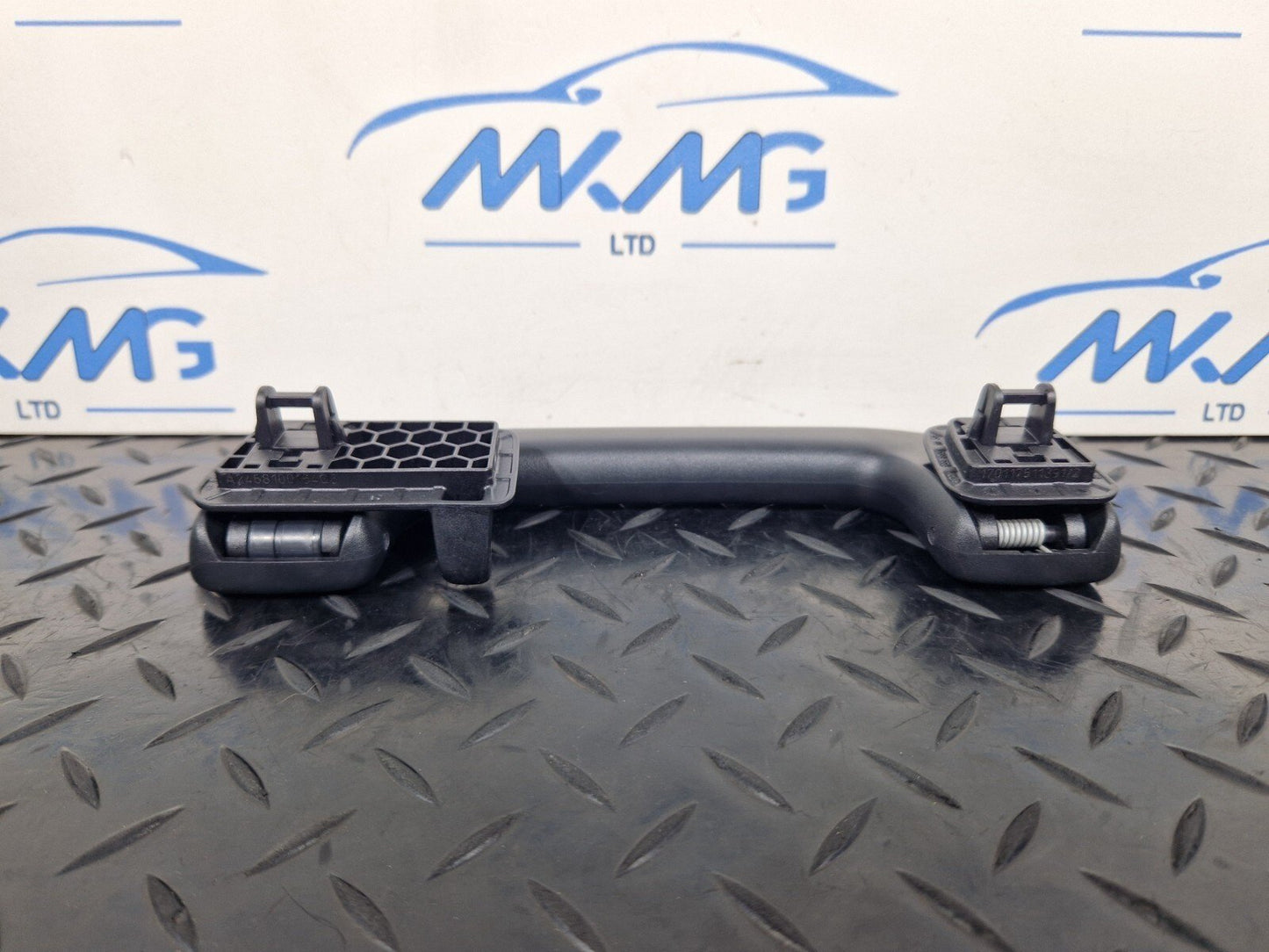 14-20 MERCEDES BENZ GLA X156 REAR LEFT BLACK INTERIOR GRAB HANDLE A2468100154