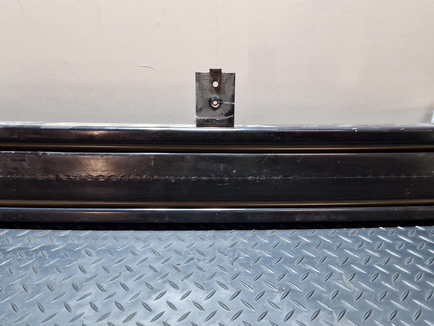 Vauxhall Mokka MK1 (G1U0) SUV Genuine Front Bumper Bar Reinforcement Crash Bar