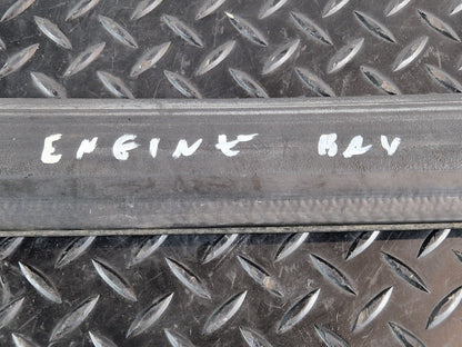 19-ON MERCEDES BENZ B CLASS W247 GENUINE ENGINE RUBBER SEALING