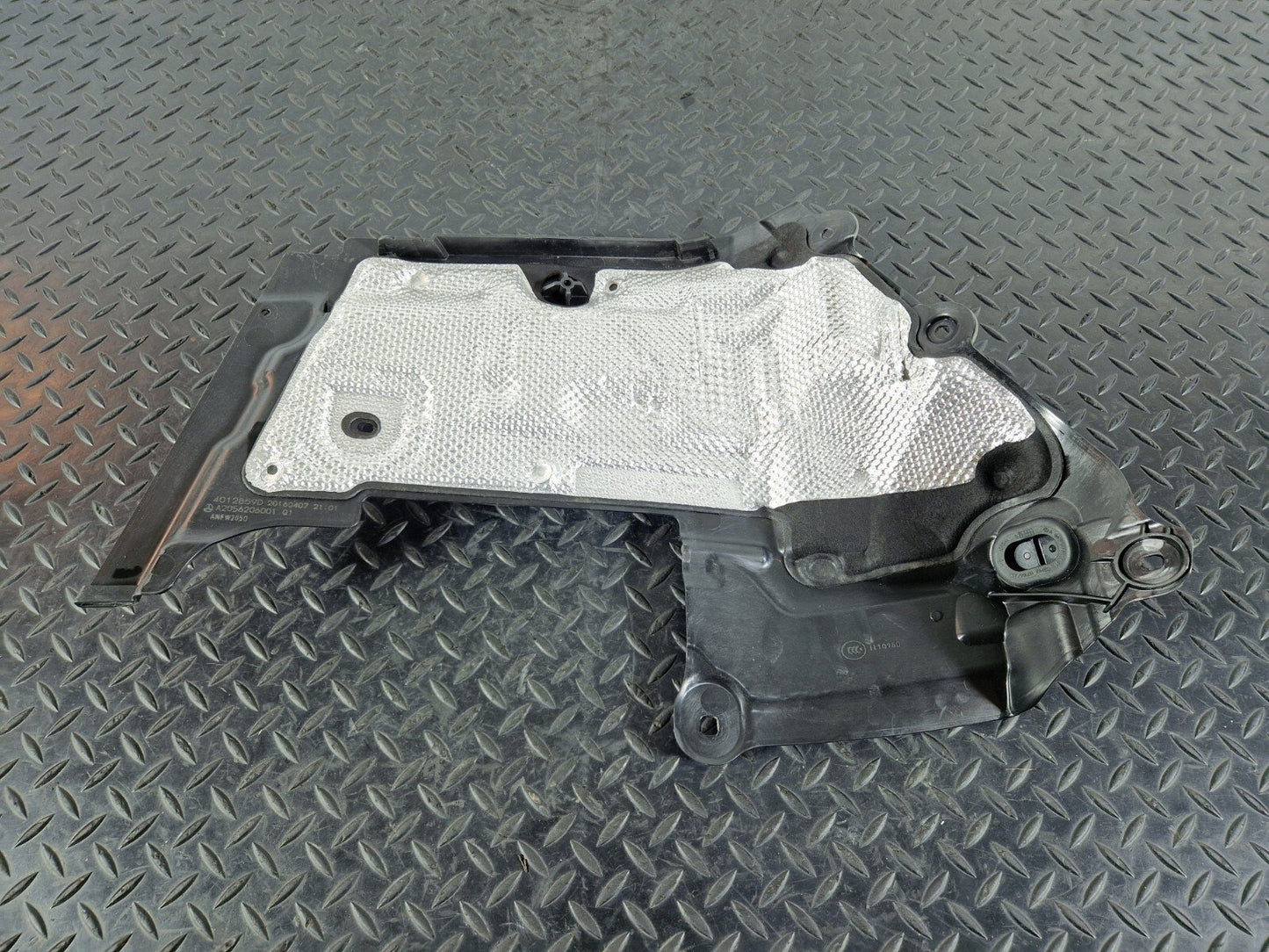 14-21 MERCEDES BENZ W205 GENUINE ENGINE PARTITION PROTECTION SHIELD A2056206001