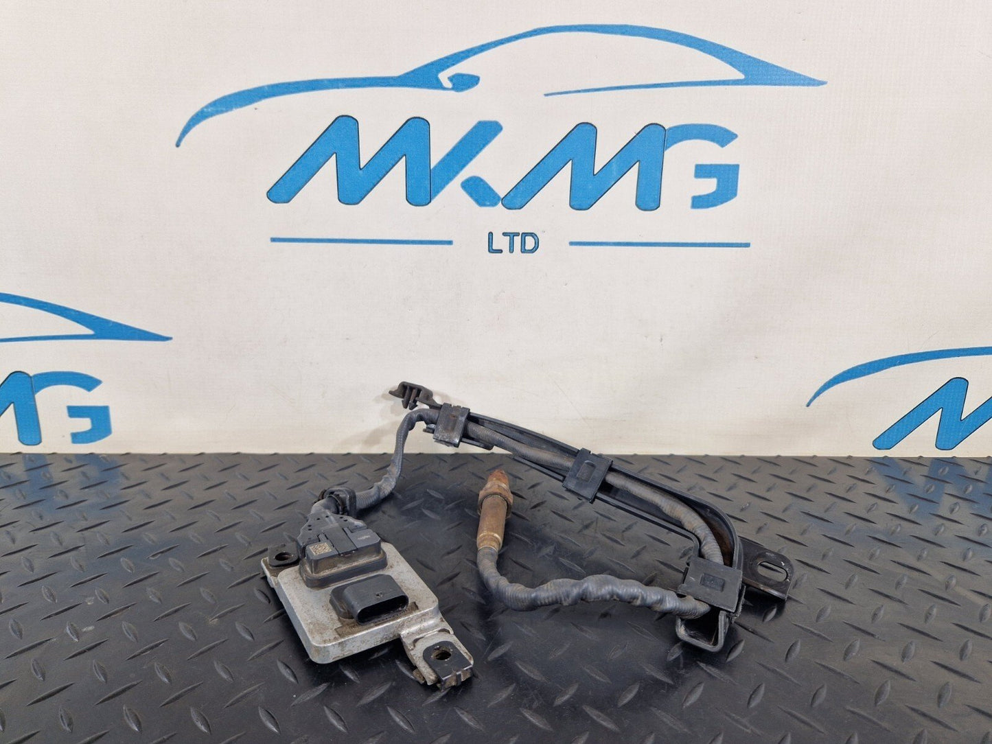 12-18 AUDI A6 C7 GENUINE OEM LAMBDA NOX OXYGEN SENSOR 4G0907807H 4G0971341