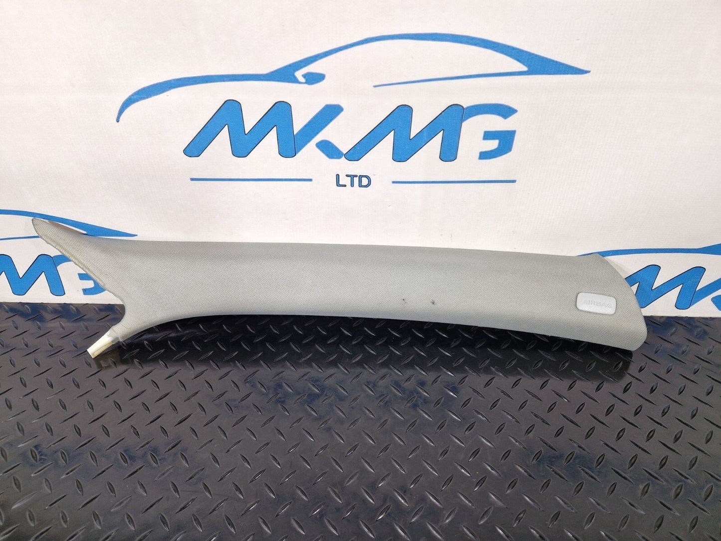 12-18 AUDI A6 C7 DRIVER SIDE A PILLAR COVER TRIM 4G0867234