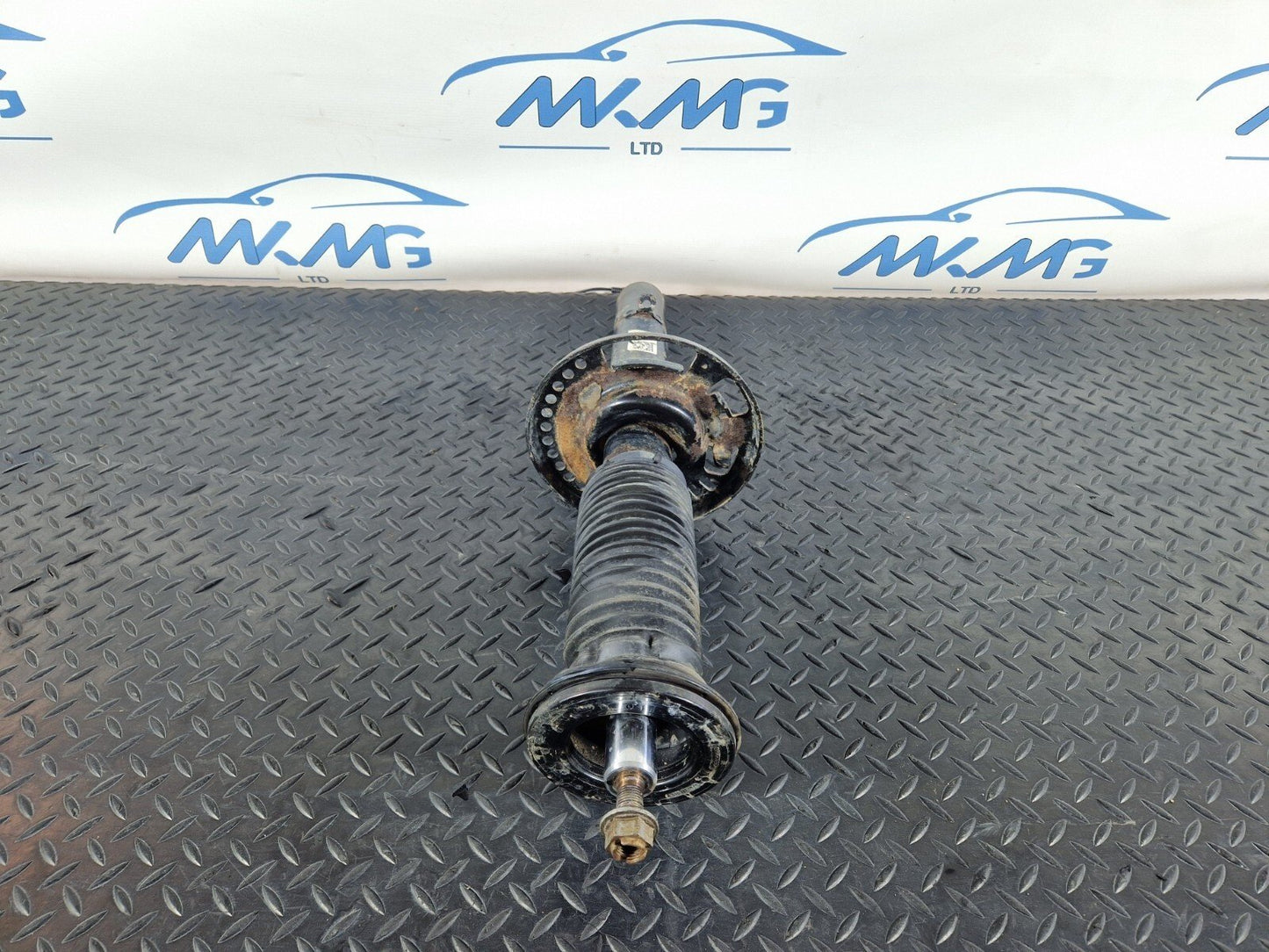 18-ON MERCEDES SPRINTER W910 SHOCK ABSORBER FRONT FITS BOTH SIDES A9103208600