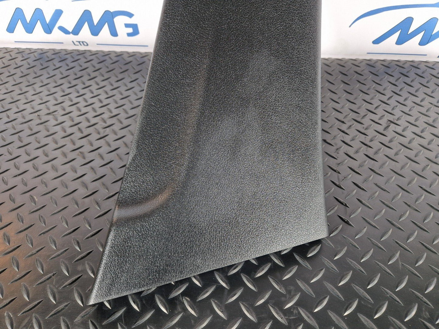 MERCEDES A CLASS TRIM PANEL B PILLAR INNER RIGHT A1776900300 W177 2018 - 2022