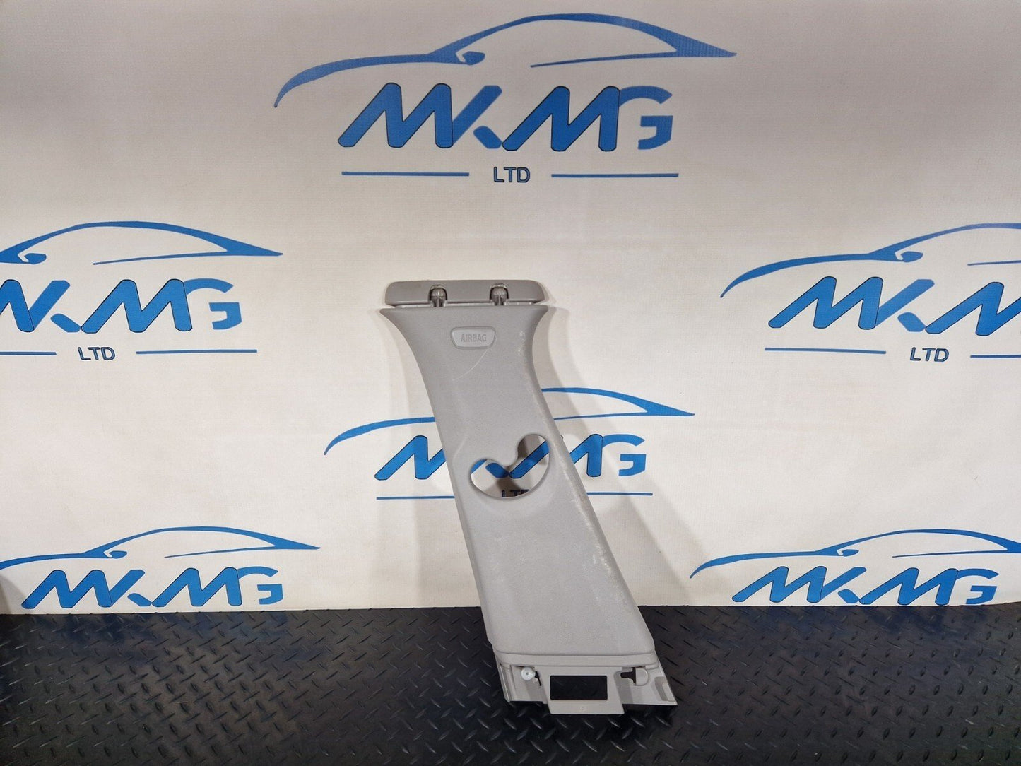 BMW 2 SERIES GRAN TOURER F45 F46 LEFT SIDE B-PILLAR TIM COVER 7329587