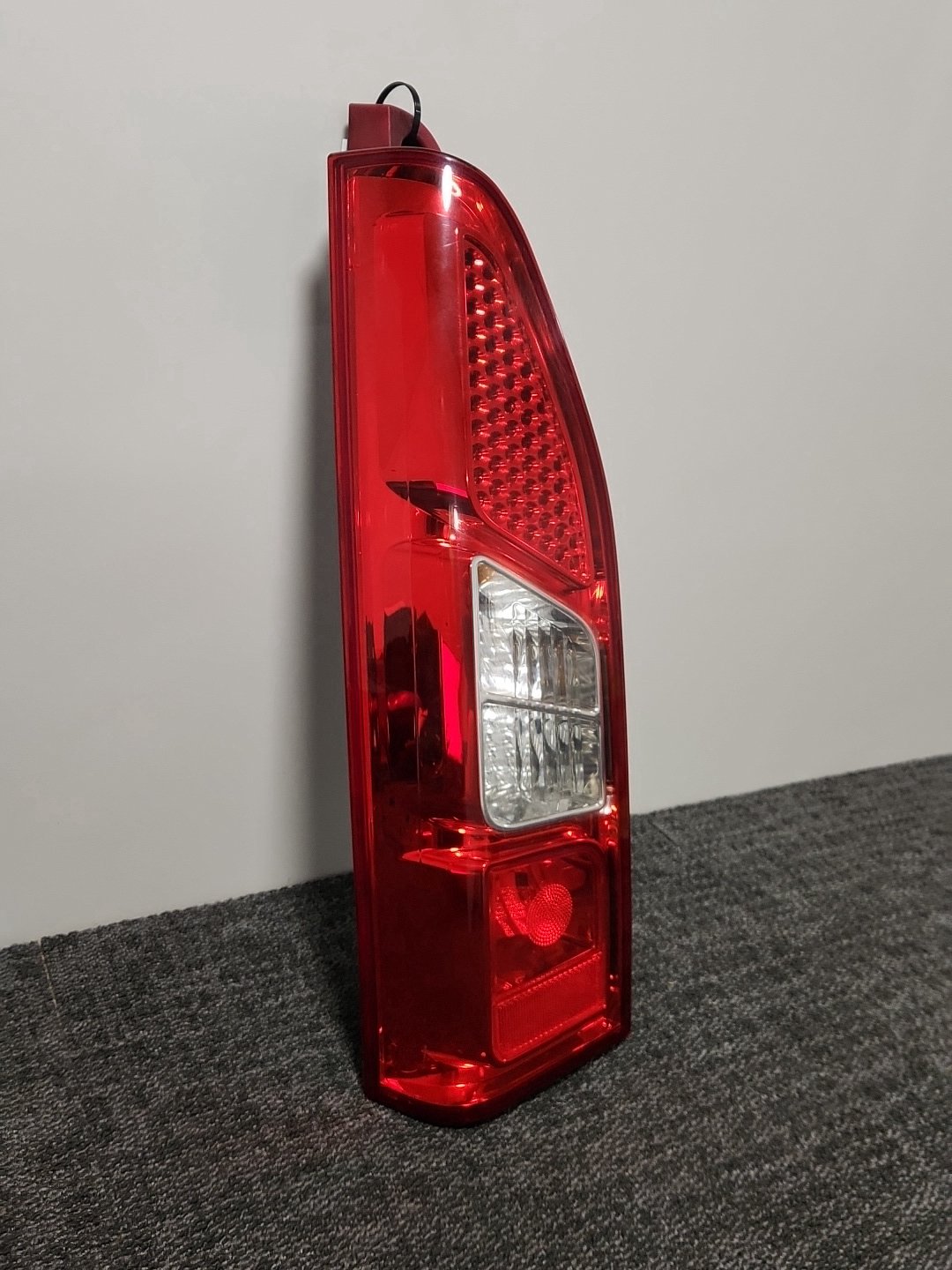 2008 Peugeot Partner MK2 (PH1) (B9) Genuine Rear Left N/S Tail Light 9680545280