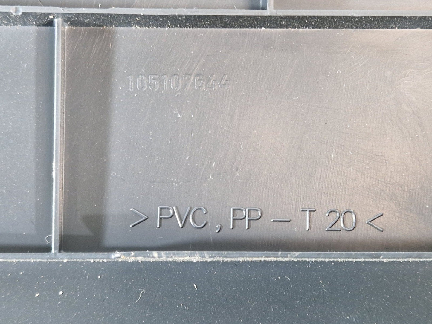 13-23 RANGE ROVER SPORT L494 OEM RIGHT SIDE CENTRE CONSOLE TRIM DK62-045M10-A