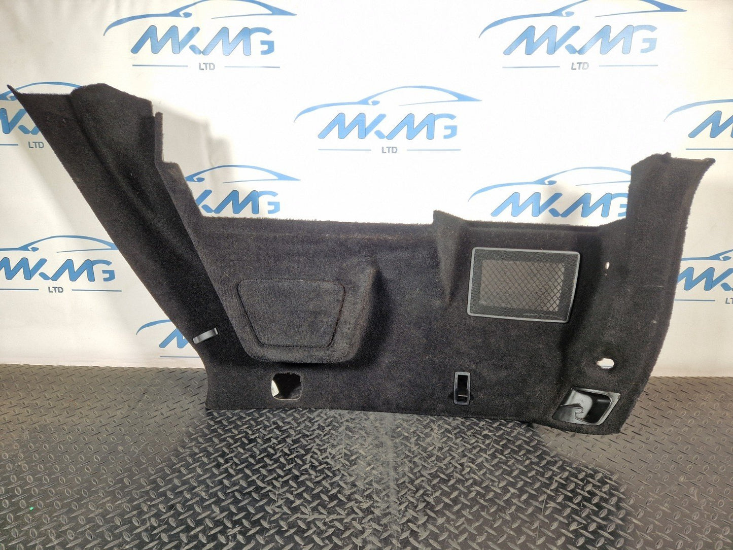 16-19 MERCEDES BENZ GLE W166 GENUINE LOAD COMPARTMENT A1666903741