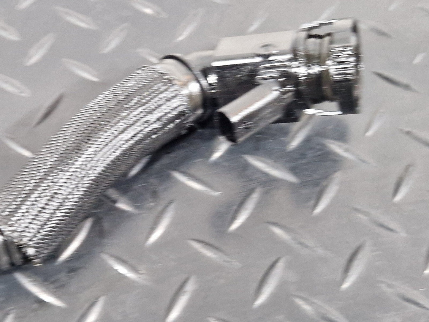 19-ON MERCEDES BENZ B CLASS W247 ENGINE BREATHER PIPE & SENSOR A6540104401
