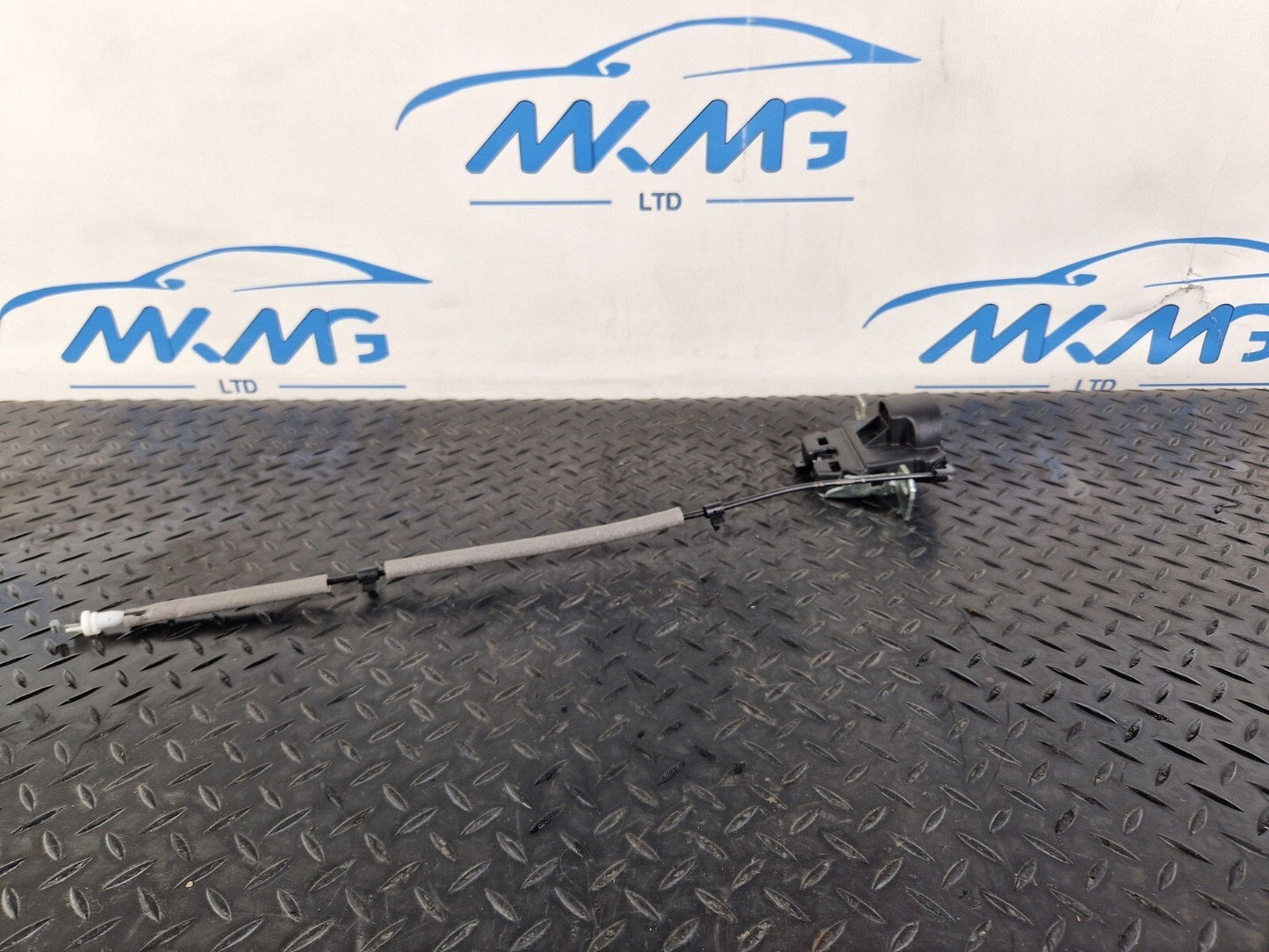 19-ON MERCEDES BENZ CLA C118 REAR LEFT N/S/R SEAT LOCK A1779005104