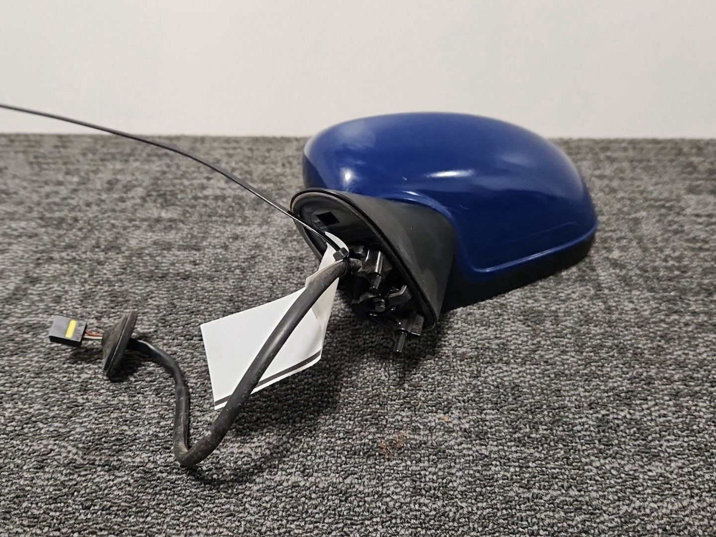 Vauxhall Corsa MK4(4500) Hatchback Front Left Door Wing Mirror in Blue GAN (176)