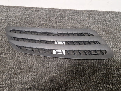 Mercedes-Benz Sprinter W907 Right O/S Driver Bonnet Grille Vent A9108360300