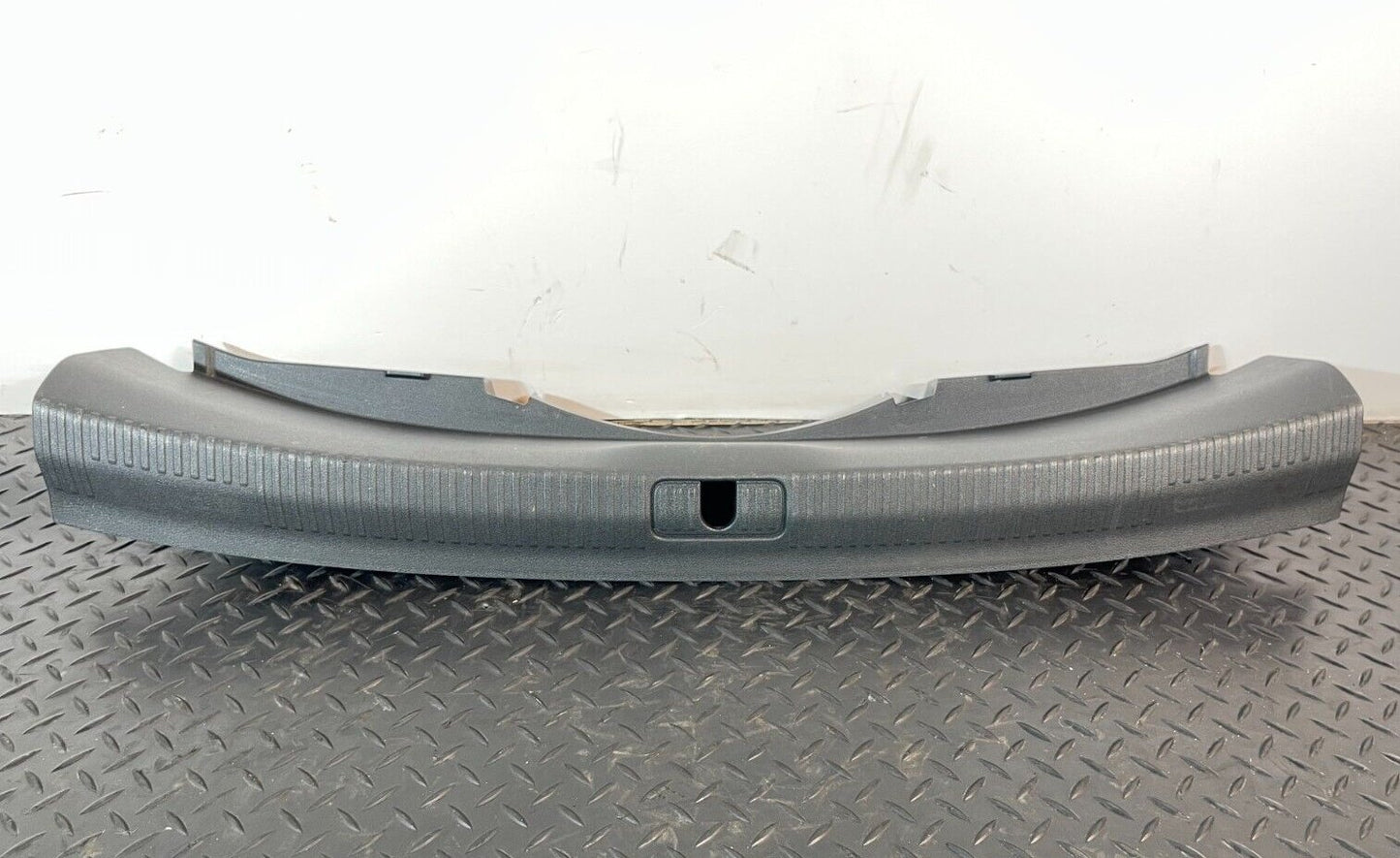 16-19 AUDI A4 B9 ESTATE GENUINE BOOT TRUNK SILL COVER PROTECTION 8W5863471