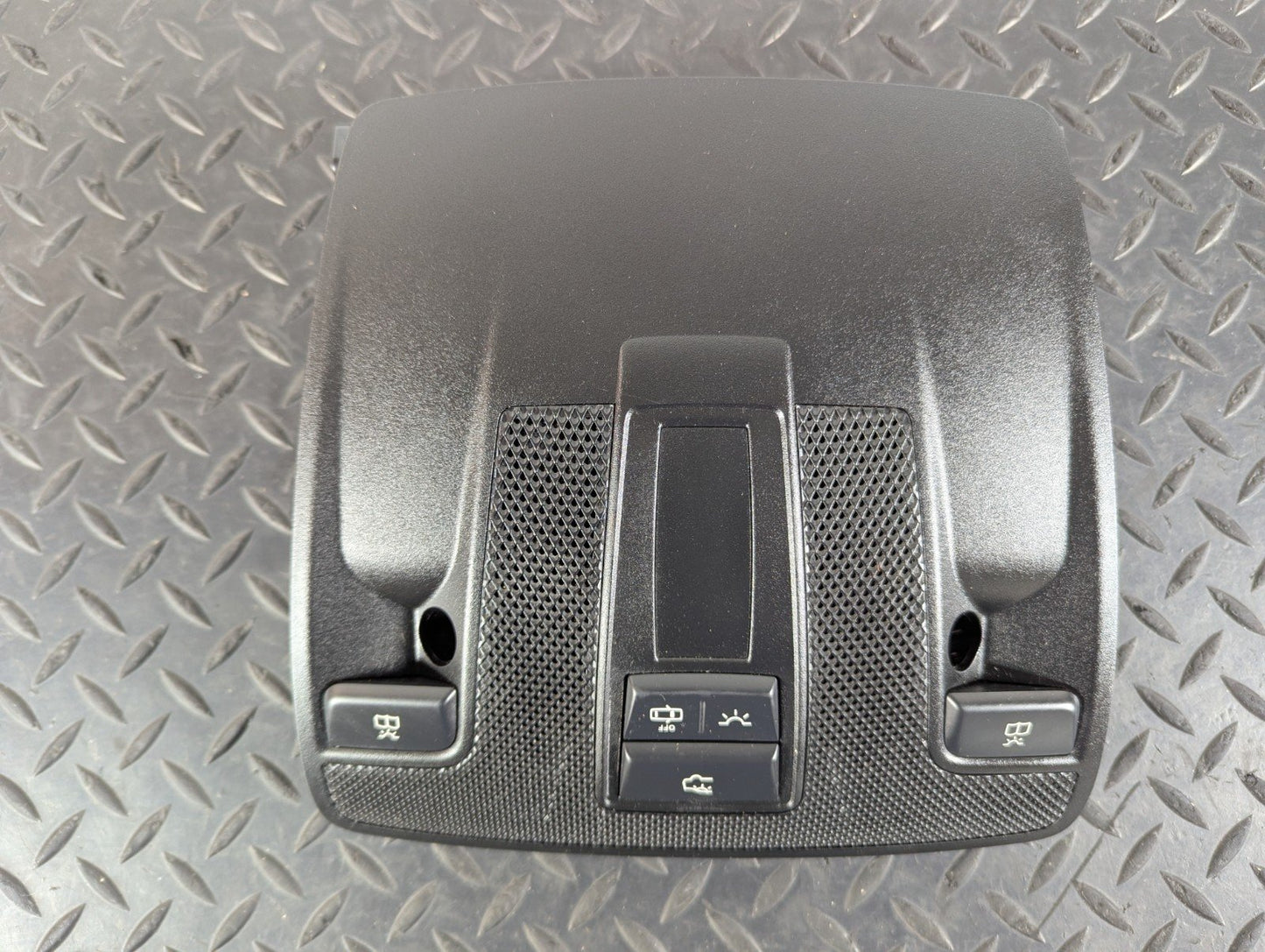 13-19 MERCEDES BENZ CLA C117 FRONT INTERIOR ROOF READING LIGHT A0009007403