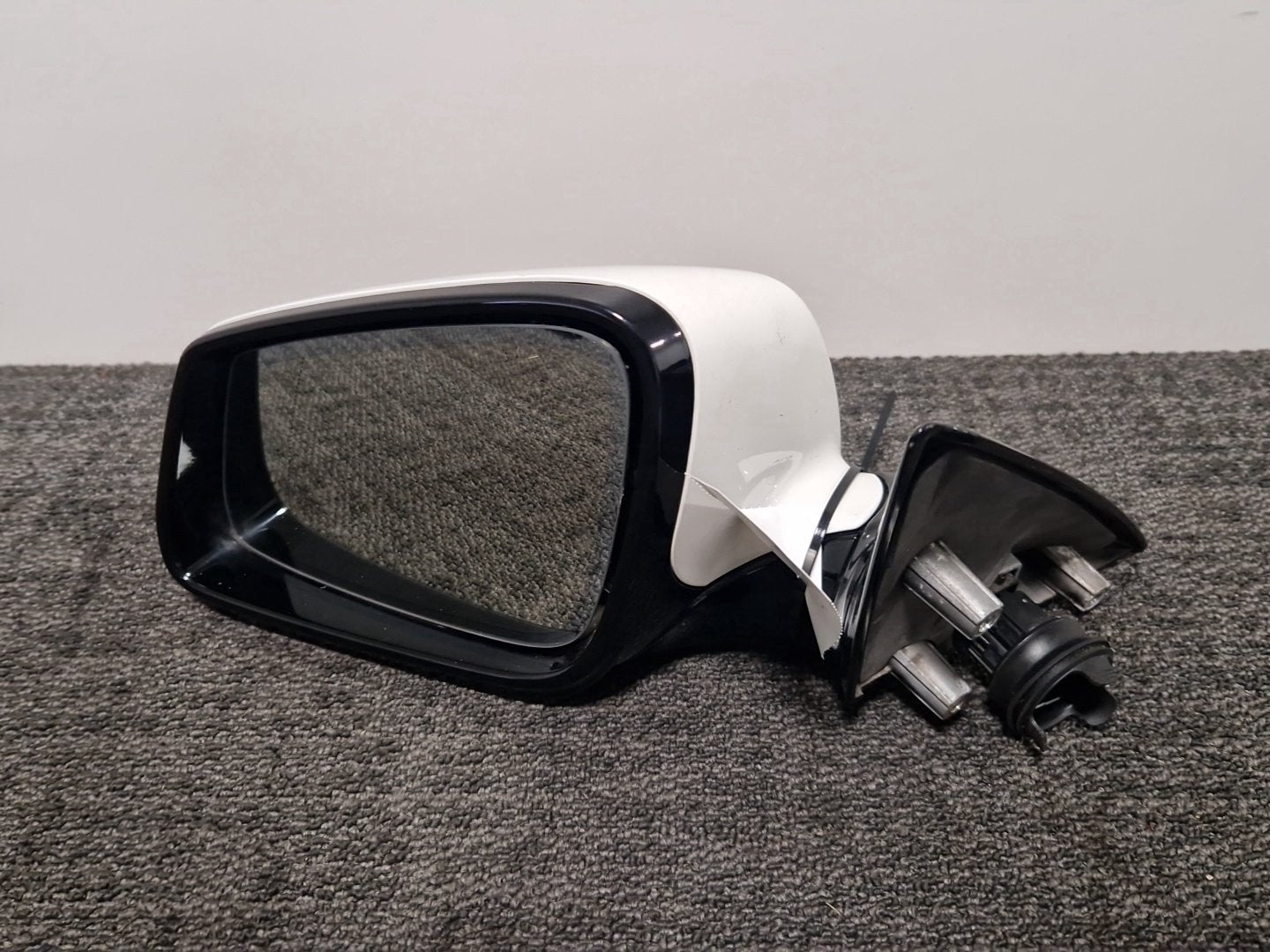 BMW 5 Series F10 Genuine Front Left N/S Passenger Door Wing Mirror in White