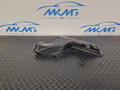 18-ON MERCEDES BENZ SPRINTER W907 W910 OEM AIR VENT DUCT A9078304701