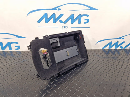 10-18 AUDI A7 4G S-LINE CENTRE CONSOLE STORAGE TRAY MEDIA INTERFACE 4G0864981C