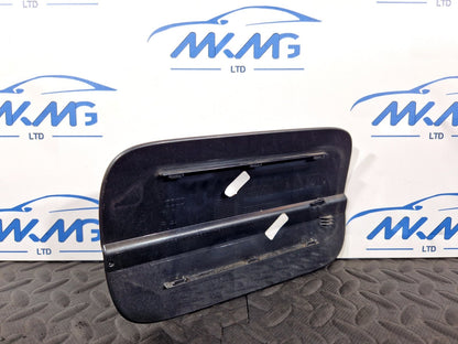 16-19 AUDI A4 B9 S-LINE QUATTRO FUEL FLAP COVER DOOR LID IN GREY LZ7S 8W0809907