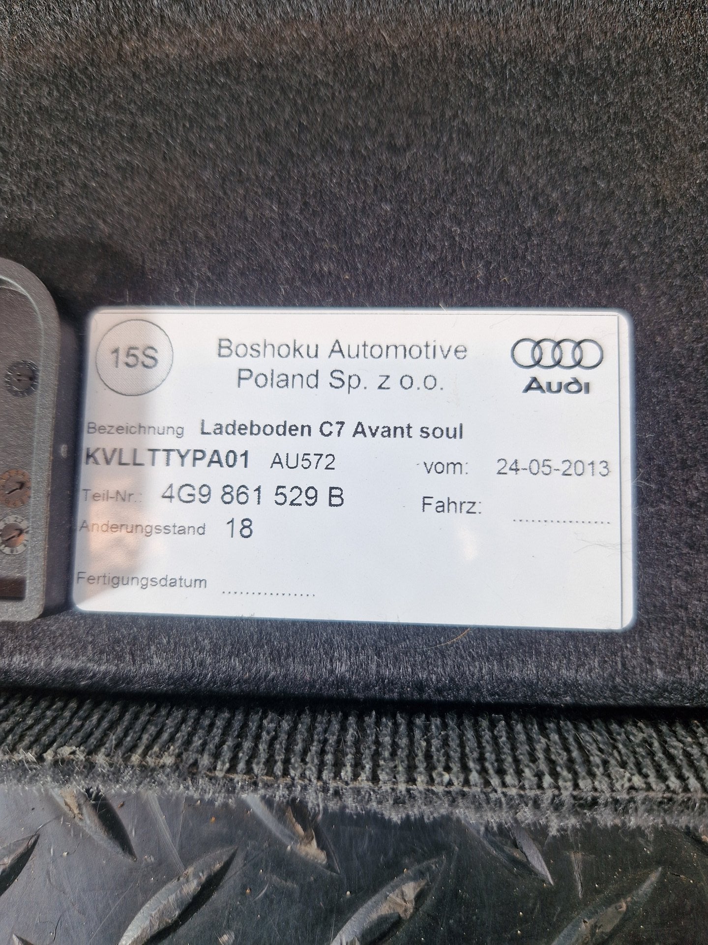 Audi A6 Allroad C7 Genuine Rear Trunk Boot Floor Carpet Cover 4G9861529B