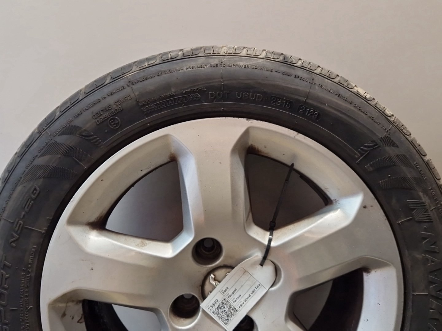 2008 Peugeot Partner MK2 (PH1) (B9) 16" Alloy Wheel with Tyre 215/55/16