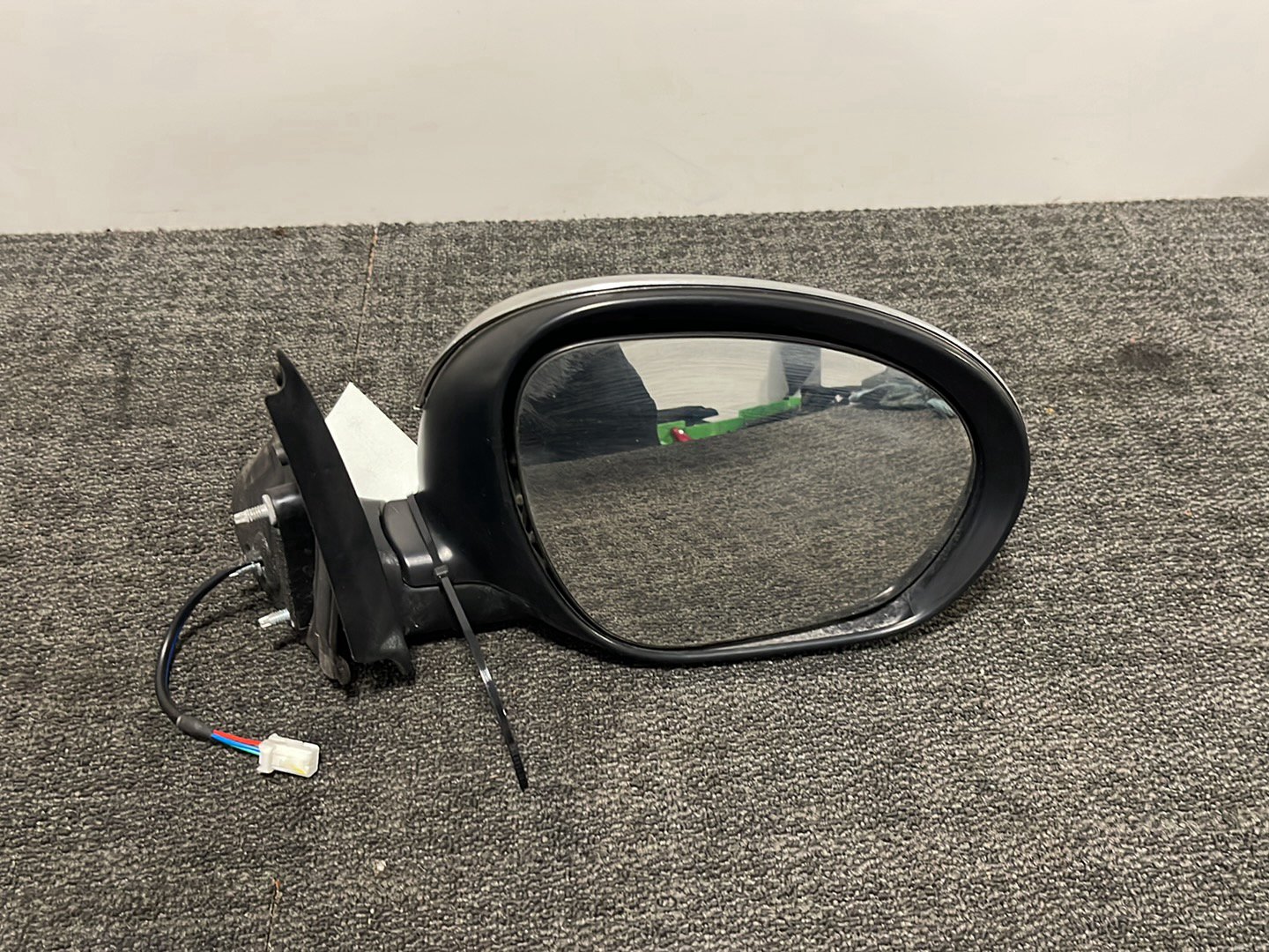 Nissan Juke MK1 (F15) SUV Genuine Front Right O/S Driver Door Wing Mirror