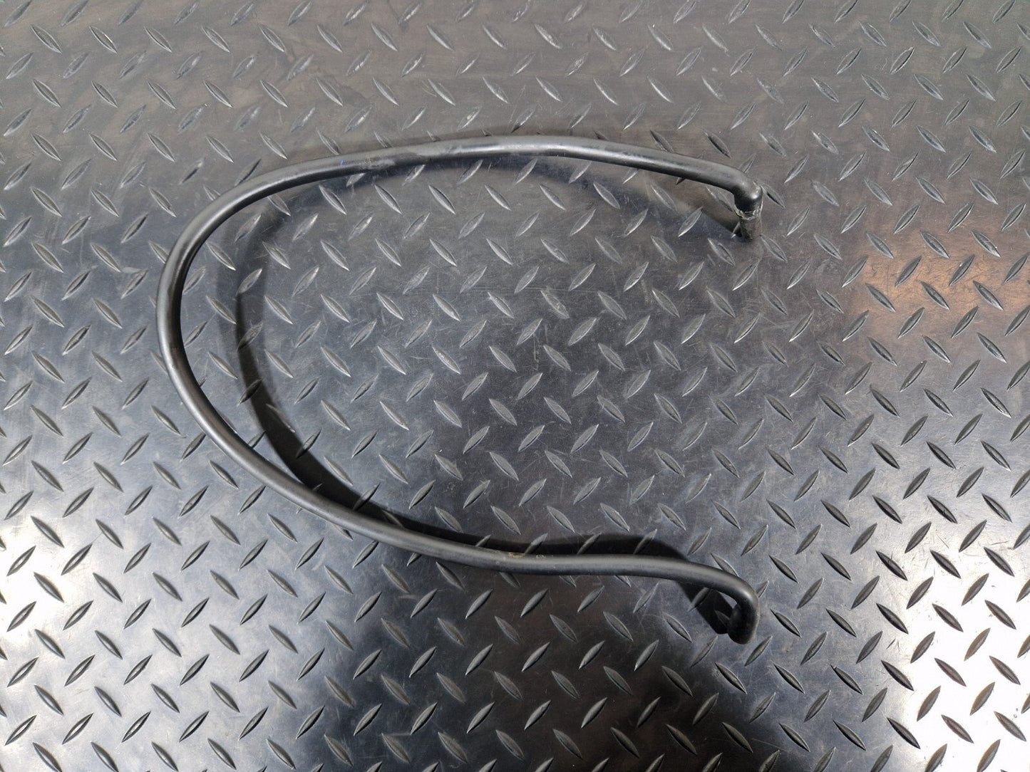 AUDI A5 F5 COUPE HEADLIGHT WASHER HOSE NOZZLE PIPE LINE 8W0941717A