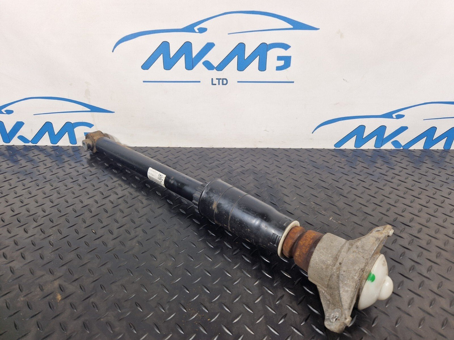 16-19 AUDI A4 B9 AVANT REAR RIGHT OR LEFT SIDE SHOCK ABSORBER 8W0513035R