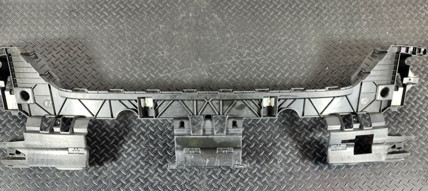 Audi S5 F5 Genuine Rear Centre Middle Bumper Bracket 8W6807385A