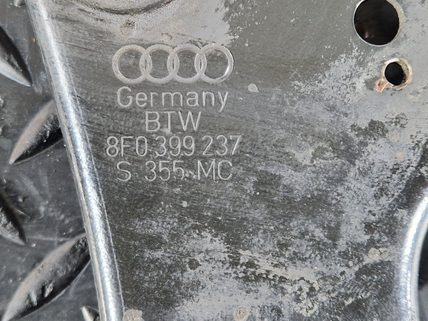 12-17 AUDI S5 CONVERTIBLE OEM ENGINE CRADLE PLATE 8F0399237