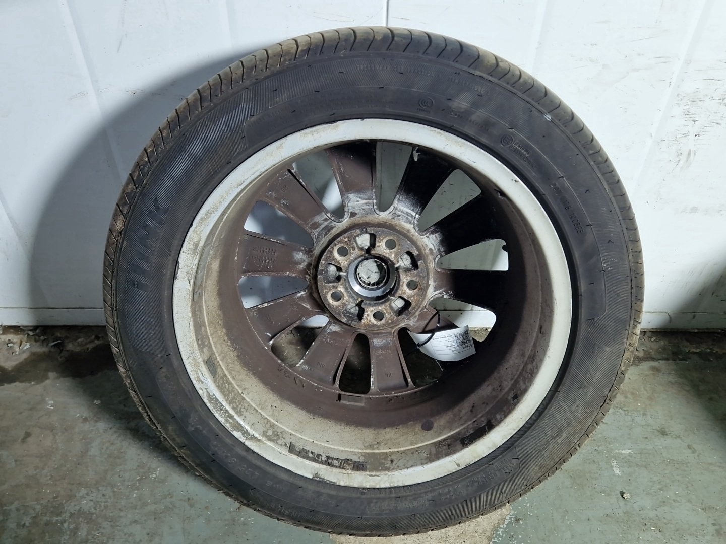 2013 Vauxhall Astra MK6 (J) (A3400) 17" Alloy Wheel with Tyre 225/50/17 ~5mm