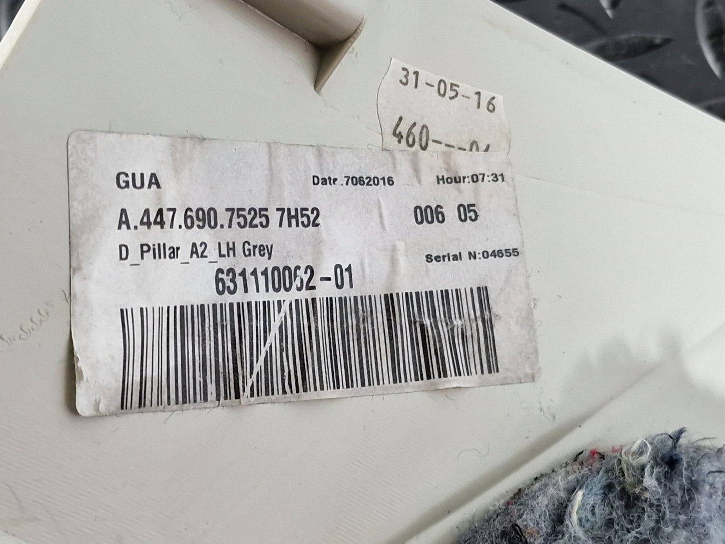 14-21 MERCEDES C CLASS W205 OEM REAR LEFT D PILLAR TRIM A4476907525