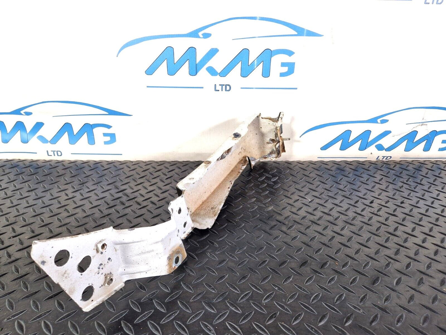 18-ON MERCEDES BENZ SPRINTER W907 FRONT LEFT WING STRIP A9108810200