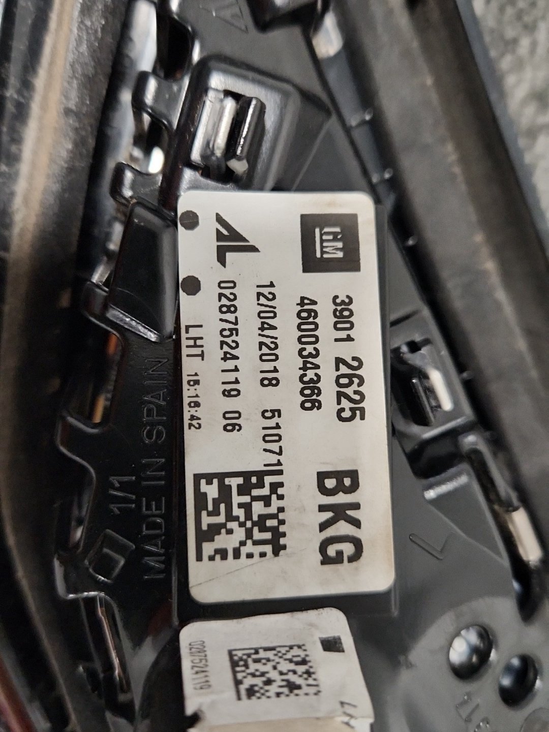 2018 Vauxhall Corsa MK4 (E) (4500) Genuine Rear Left Inner Tail Light 39012625