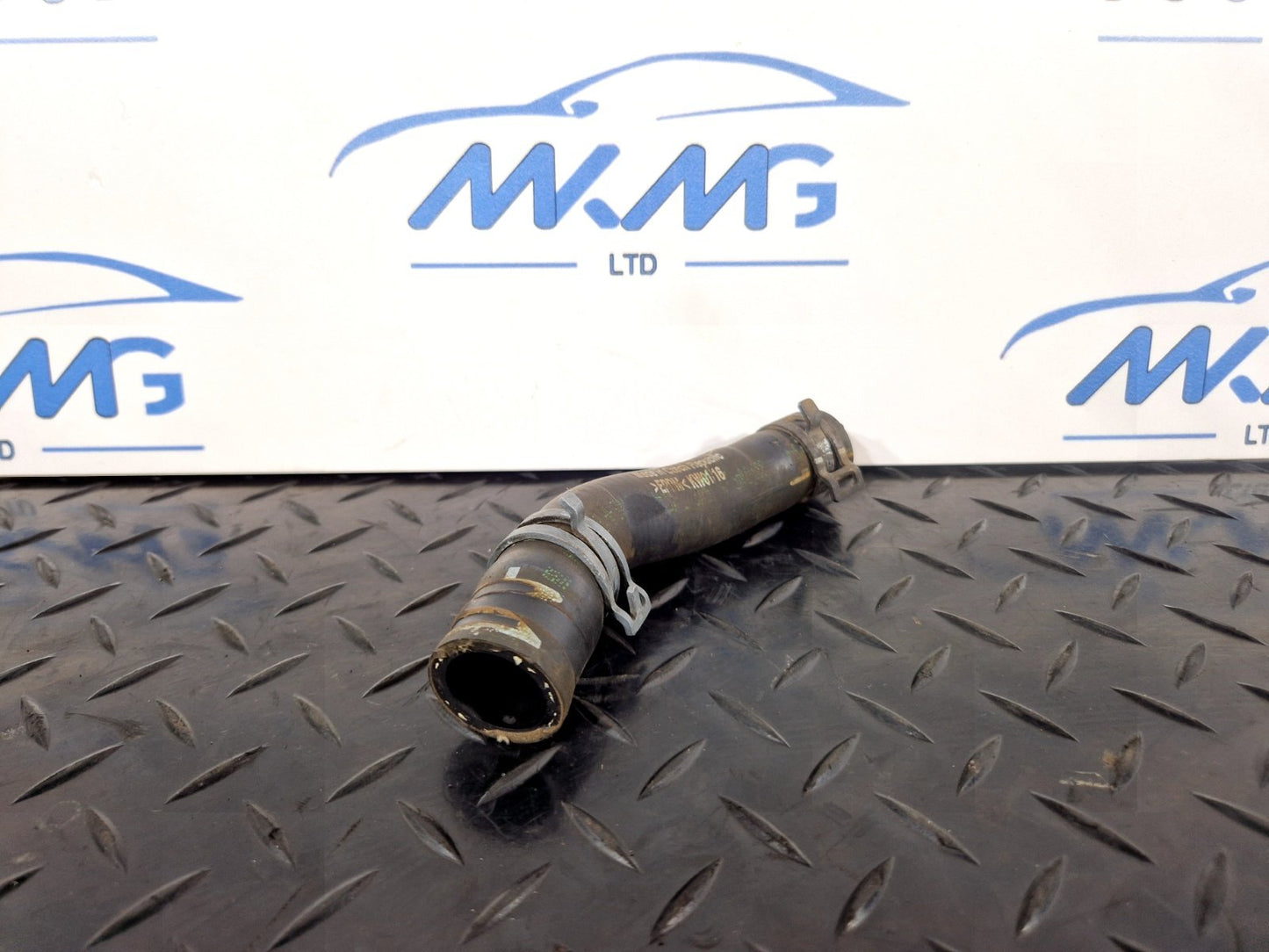 16-19 AUDI A4 B9 2.0TDI DET DIESEL ENGINE WATER COOLANT PIPE ME9 P000177