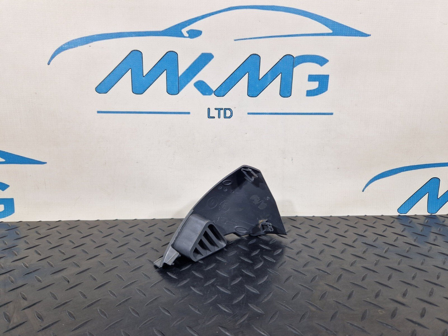 18-ON MERCEDES BENZ SPRINTER W907 W910 RIGHT UPPER DASHBOARD AIR VENT COVER TRIM