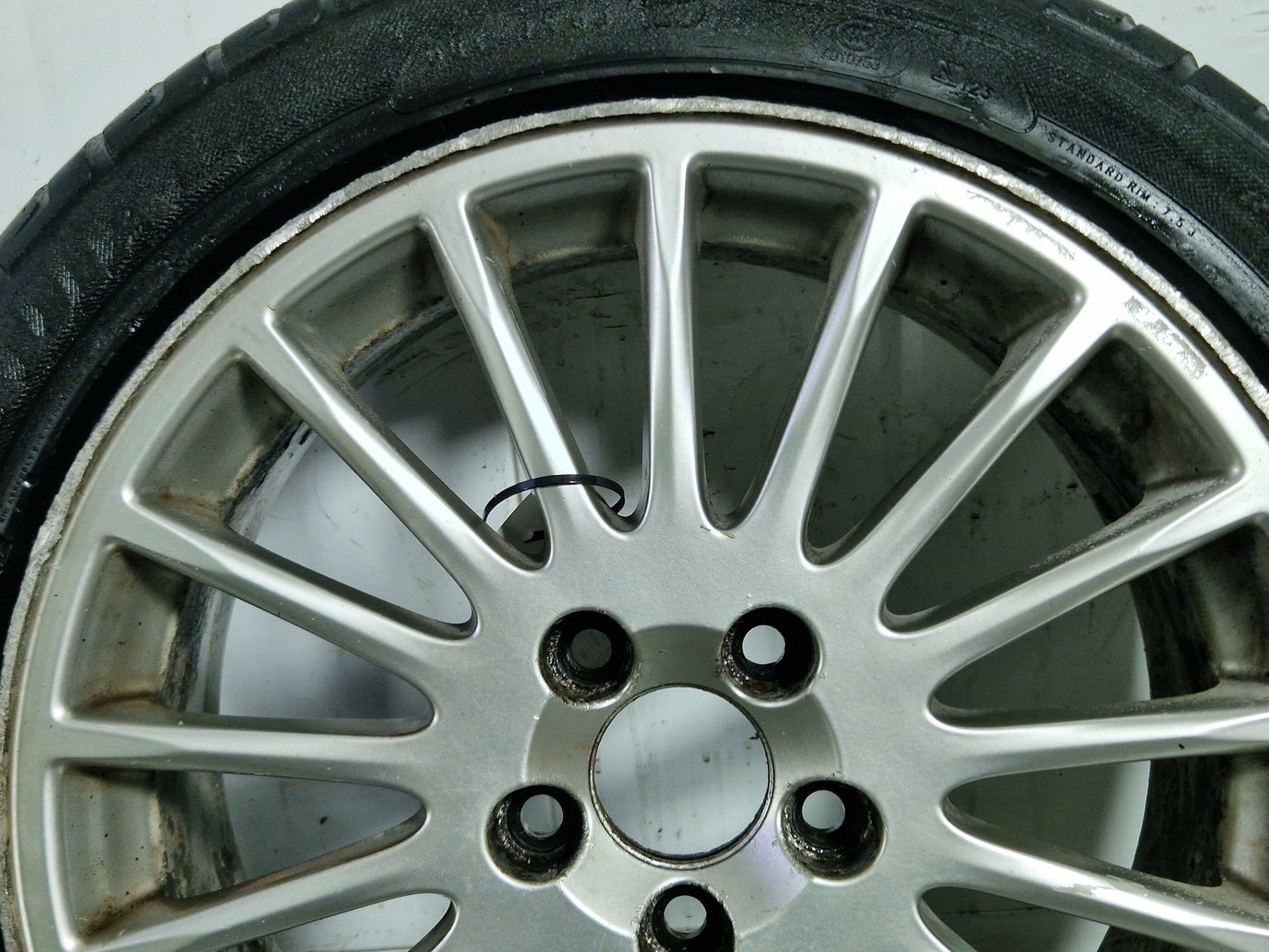 Volvo S60 MK1 17" Alloy Wheel with Tyre 225/45/17 ~4mm 8623719