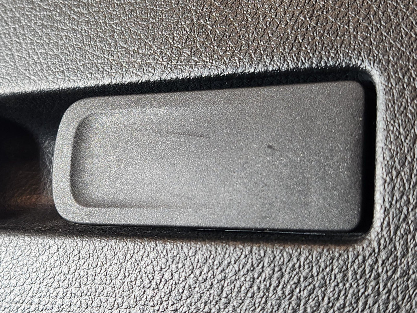 Mercedes-Benz B180 B-Class W247 Glove Box A2476807900 A2479980100